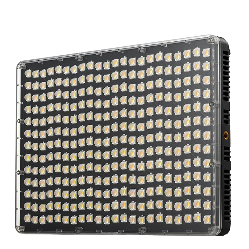 Осветитель amaran P60X 