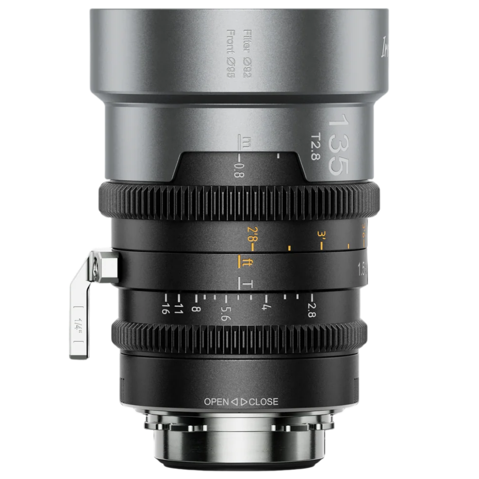 Объектив Sirui IronStar 135mm T2.8 Anamorphic Cine 1.5X Neutral Flare EF/PL-mount 