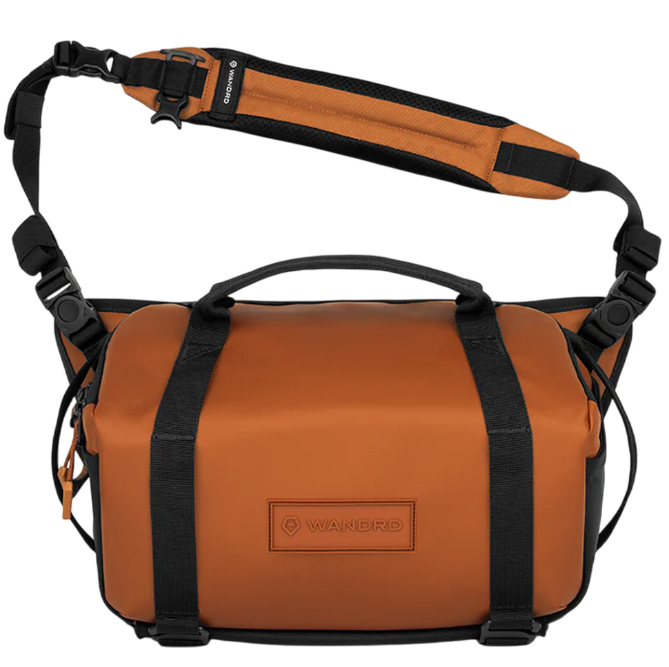 Сумка WANDRD ROGUE V2 Sling 9L Оранжевая 